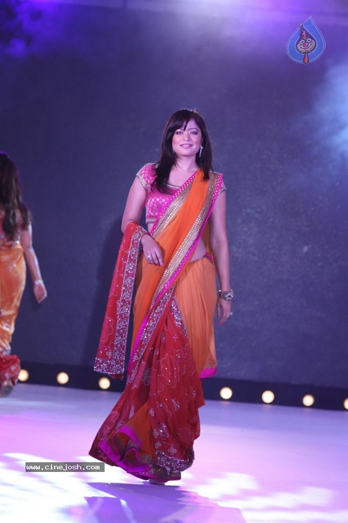 Celebs at Pidilite CPAA Fashion Show - 78 / 85 photos