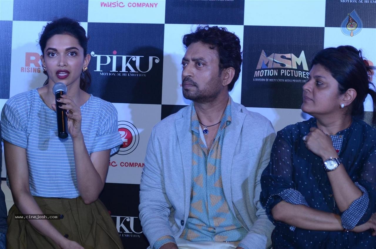 Celebs at Piku Film Trailer Launch - 31 / 64 photos