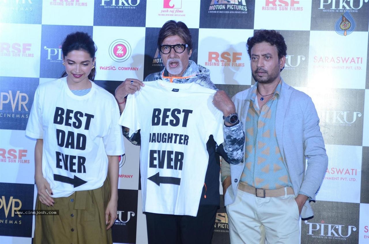 Celebs at Piku Film Trailer Launch - 42 / 64 photos