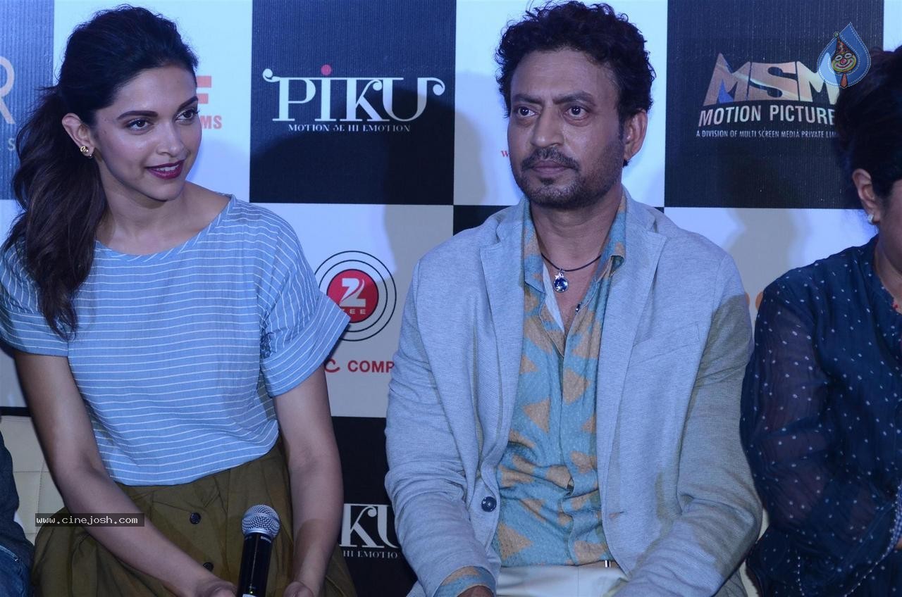 Celebs at Piku Film Trailer Launch - 47 / 64 photos