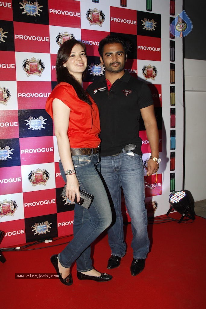 Celebs at Provogue Royalty Fashion Night - 31 / 84 photos