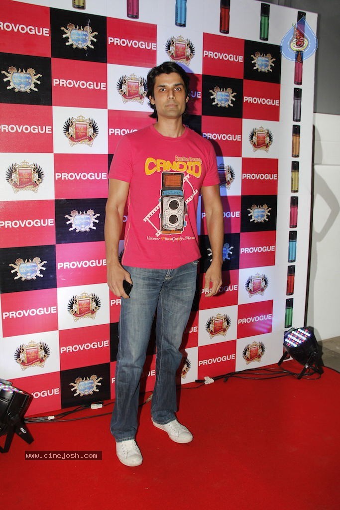 Celebs at Provogue Royalty Fashion Night - 70 / 84 photos