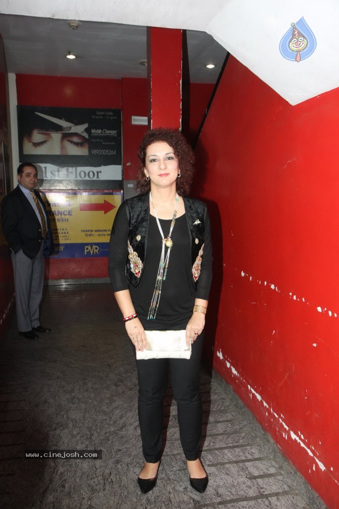 Celebs at Race 2 Special Show - 58 / 86 photos