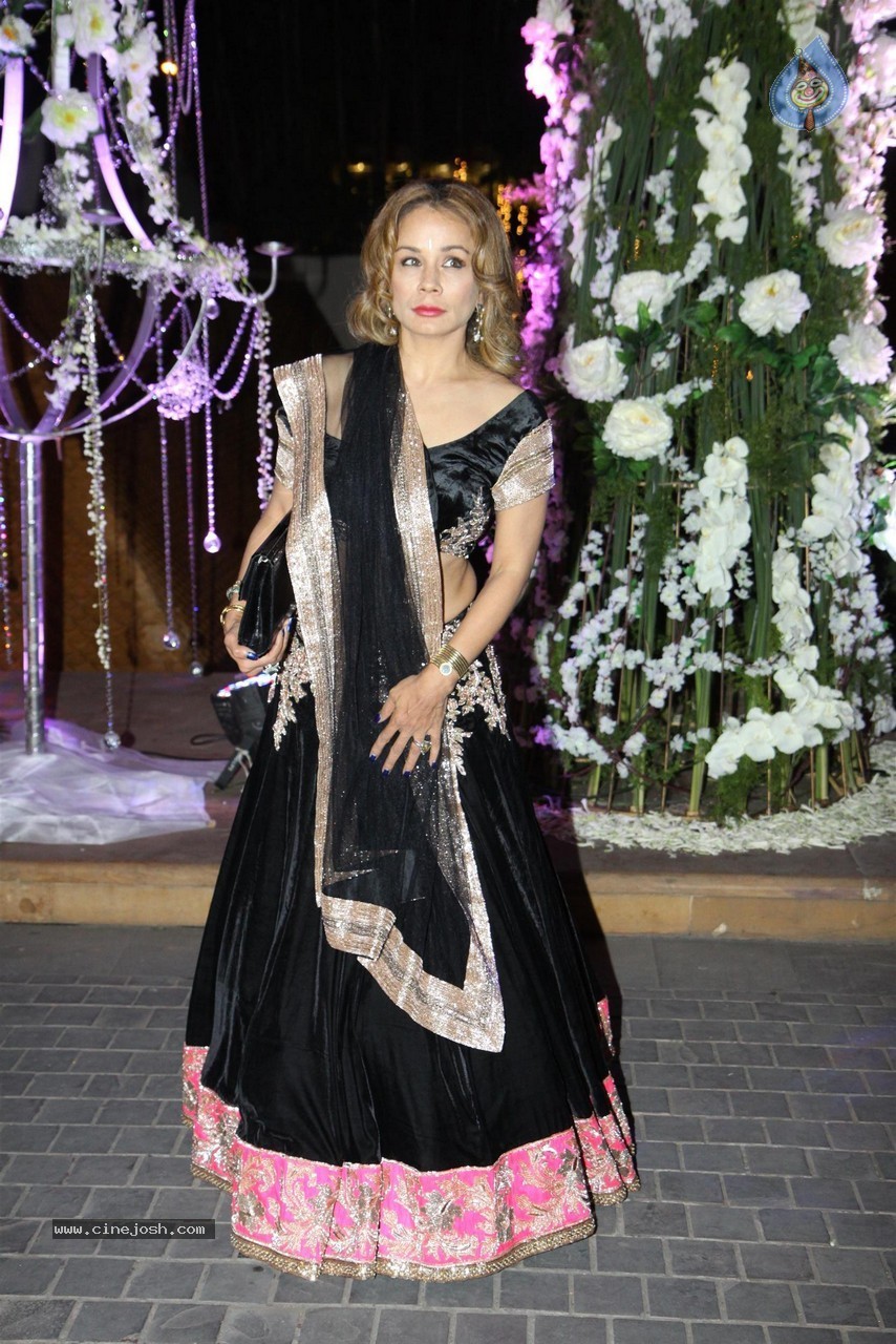 Celebs at Riddhi Malhotra n Tejas Talwalkar Sangeet Ceremony - 1 / 152 photos