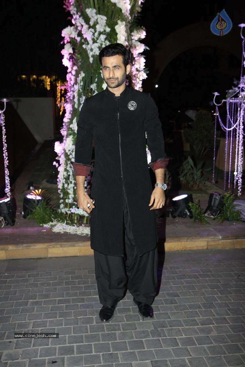 Celebs at Riddhi Malhotra n Tejas Talwalkar Sangeet Ceremony - 45 / 152 photos