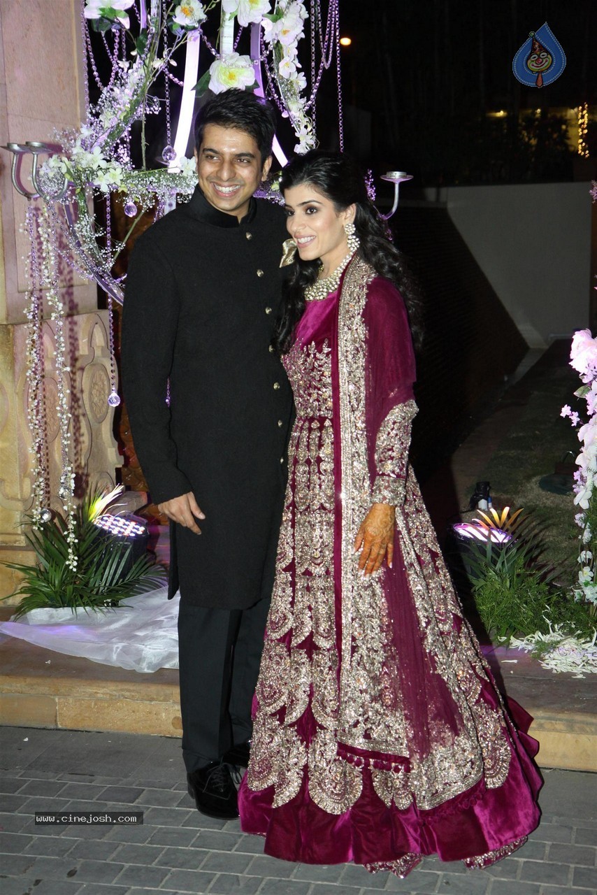 Celebs at Riddhi Malhotra n Tejas Talwalkar Sangeet Ceremony - 46 / 152 photos