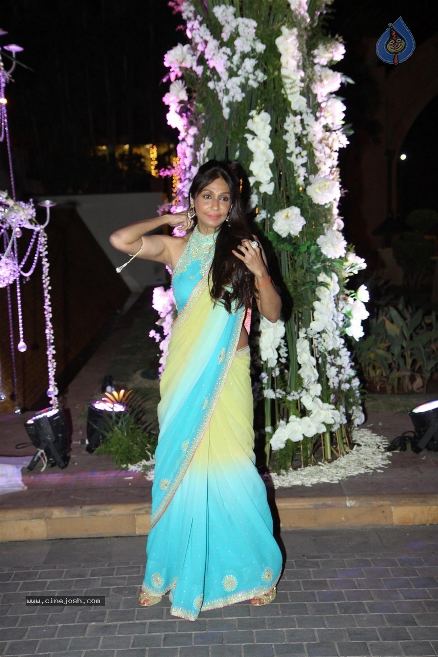 Celebs at Riddhi Malhotra n Tejas Talwalkar Sangeet Ceremony - 60 / 152 photos