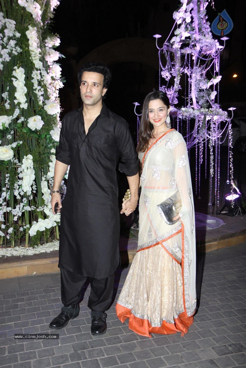 Celebs at Riddhi Malhotra n Tejas Talwalkar Sangeet Ceremony - 72 / 152 photos