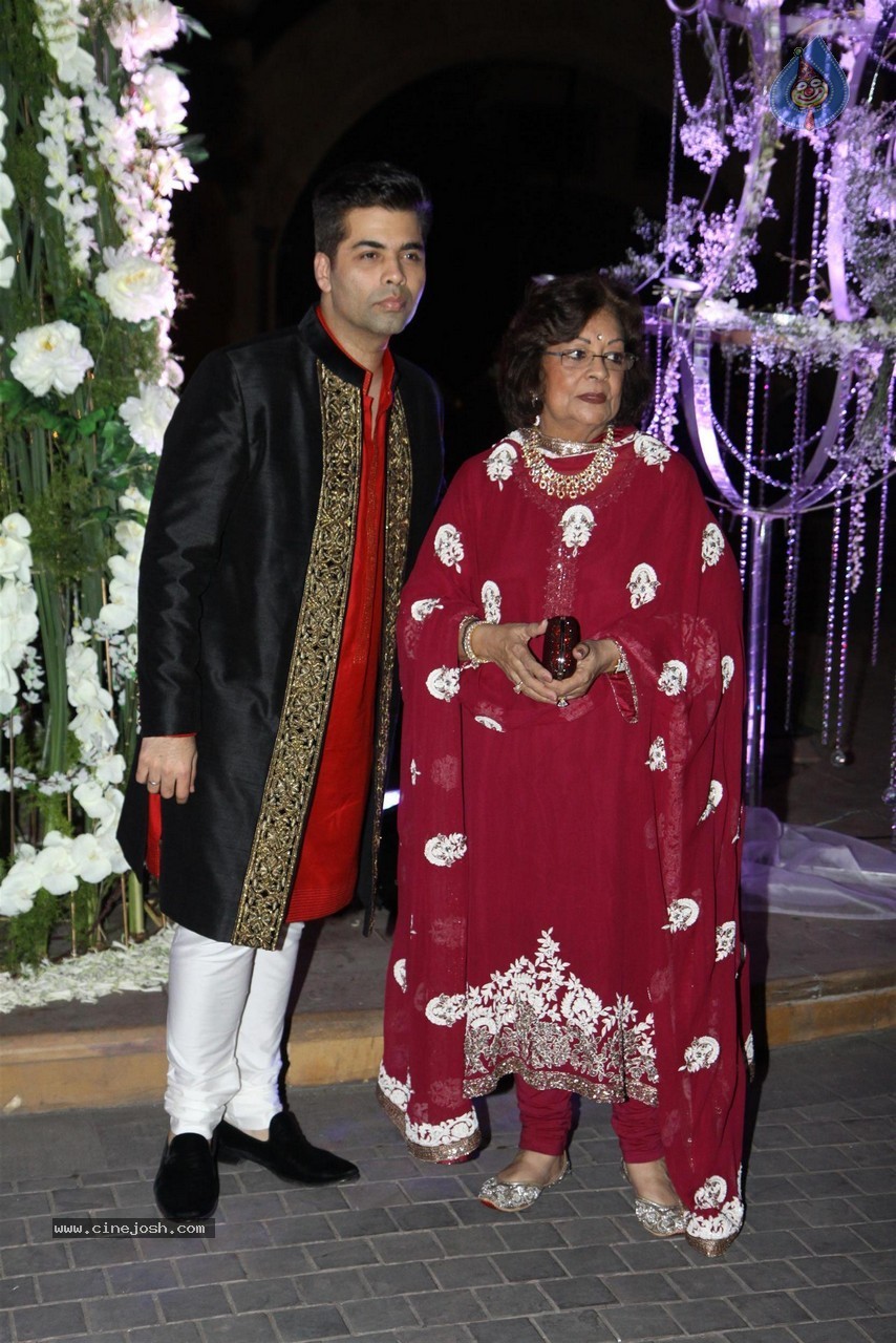 Celebs at Riddhi Malhotra n Tejas Talwalkar Sangeet Ceremony - 91 / 152 photos