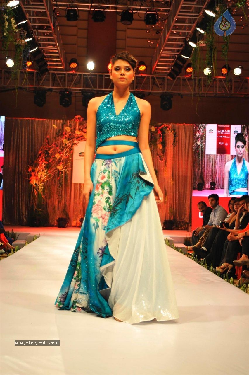 Celebs at Riyaz Gangji Libas Fashion Show - 40 / 64 photos