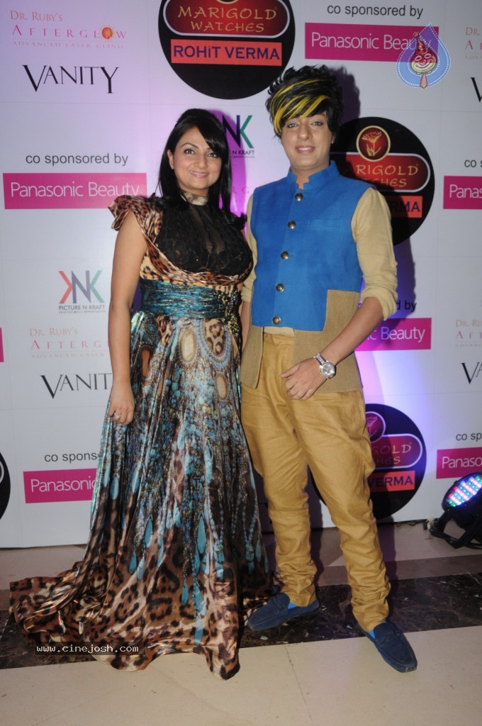 Celebs at Rohit Verma Fashion Show - 50 / 121 photos