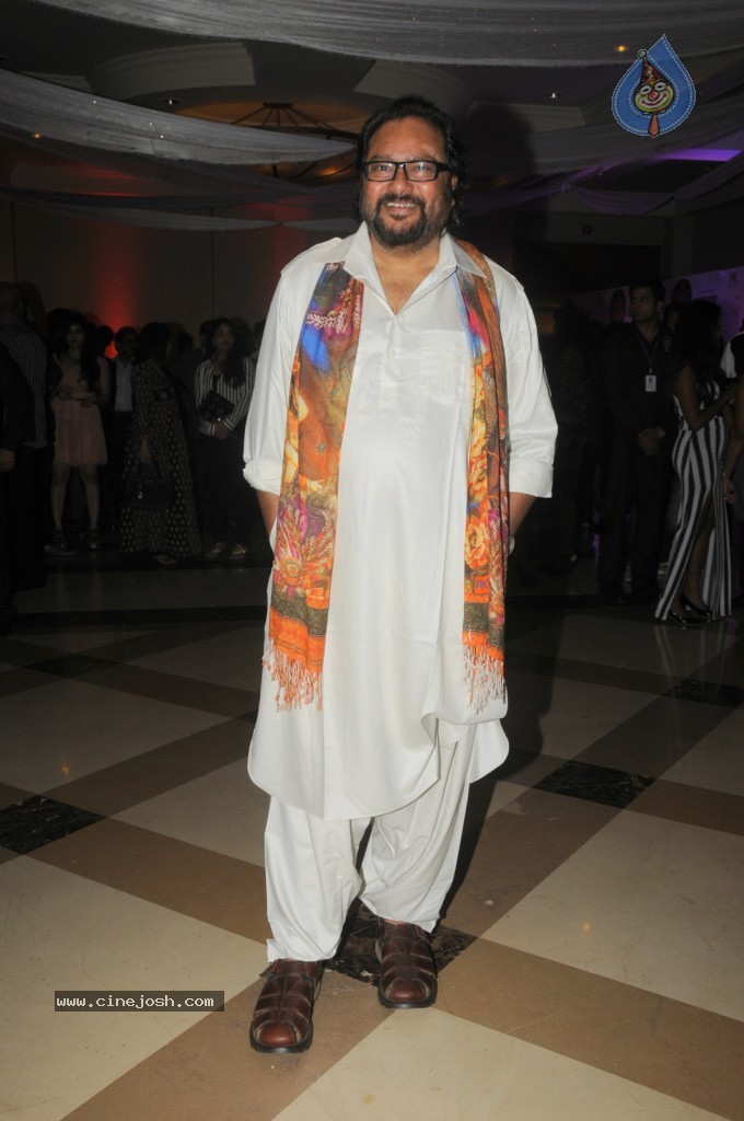 Celebs at Rohit Verma Fashion Show - 67 / 121 photos