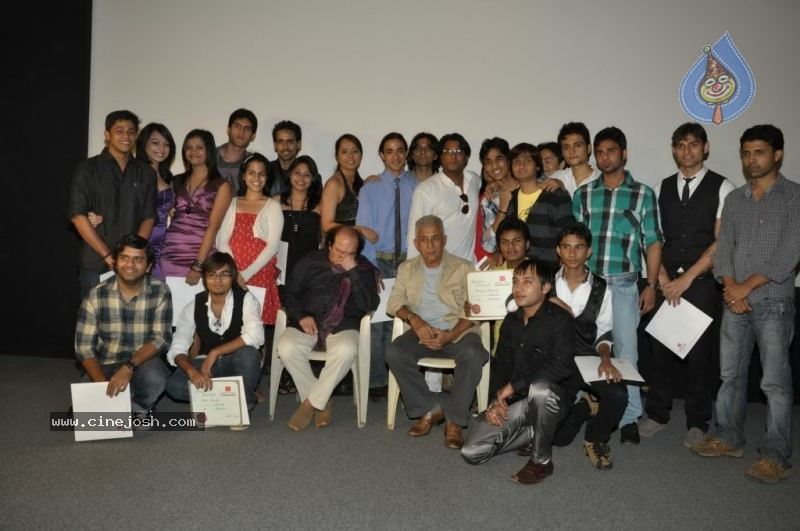 Celebs at Roshan Taneja Academy Event - 2 / 25 photos