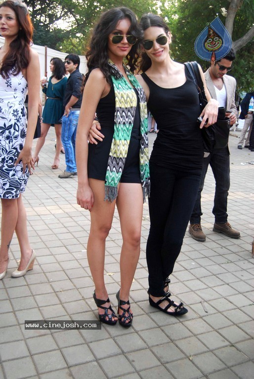 Celebs at RWITC Inaugural Race Day - 36 / 44 photos