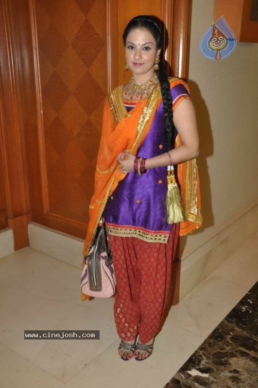 Celebs at Sab ka Evening Show Launch - 30 / 43 photos