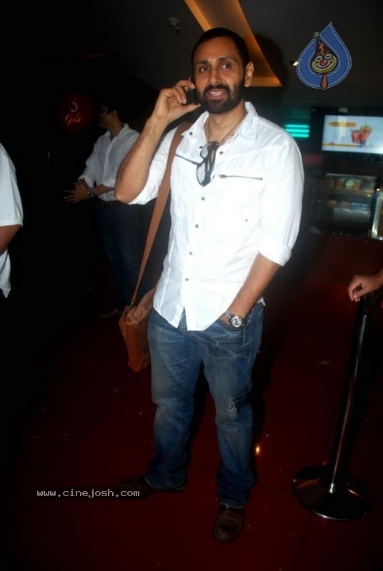 Celebs at Sahi Dhandhe Galat Bande Movie First Look - 1 / 29 photos