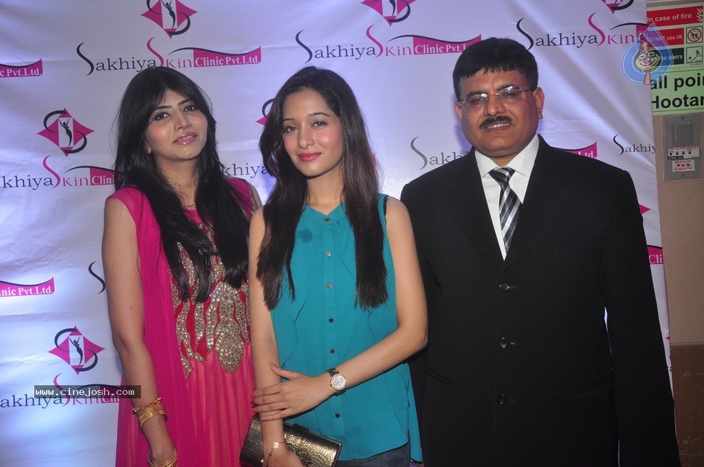 Celebs at Sakhiya Skin Clinic Launch - 38 / 54 photos