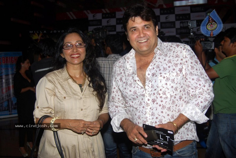 Celebs at Salt Movie Premiere - 22 / 50 photos