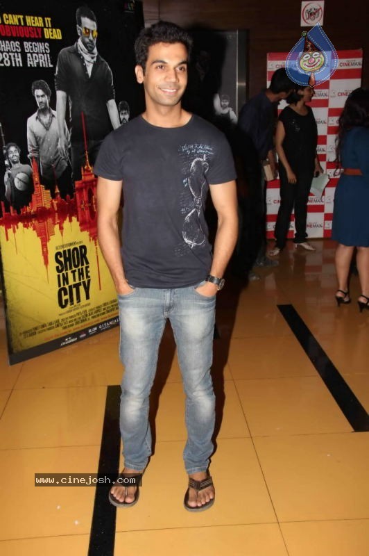 Celebs at Shor in The City Movie Premiere Show - 28 / 36 photos