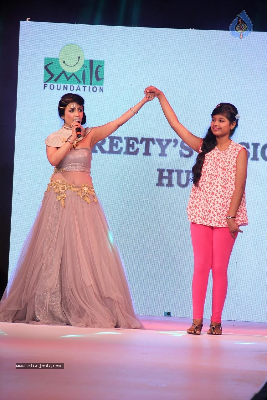 Celebs at Smile Foundation Ramp for Champs Show 01 - 7 / 98 photos