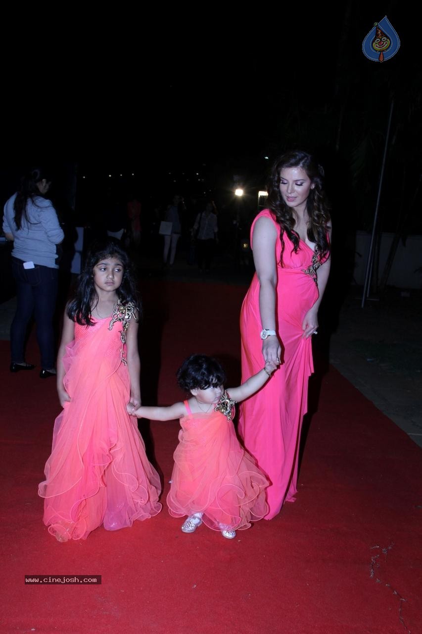 Celebs at Smile Foundation Ramp for Champs Show 02 - 61 / 98 photos