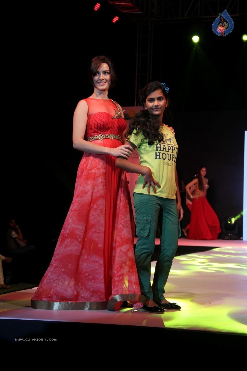 Celebs at Smile Foundation Ramp for Champs Show 02 - 85 / 98 photos