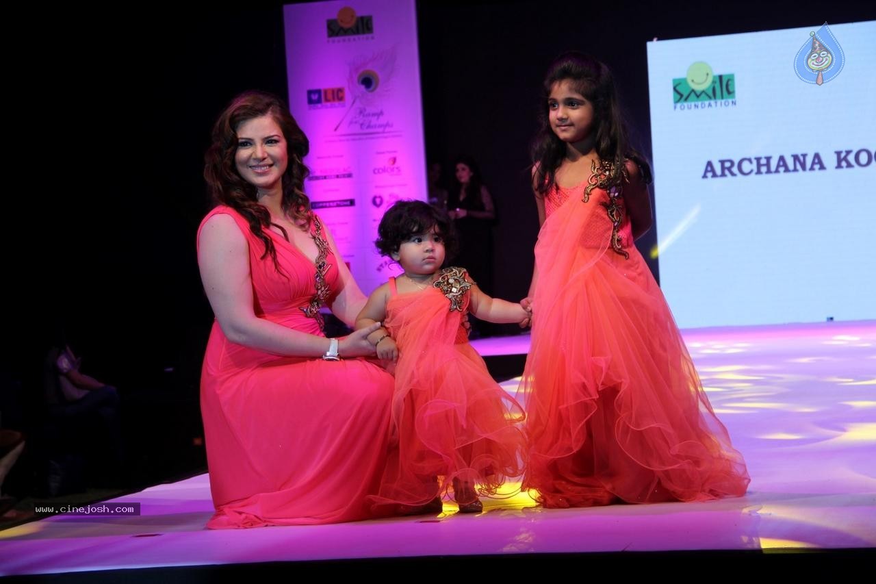 Celebs at Smile Foundation Ramp for Champs Show 02 - 87 / 98 photos