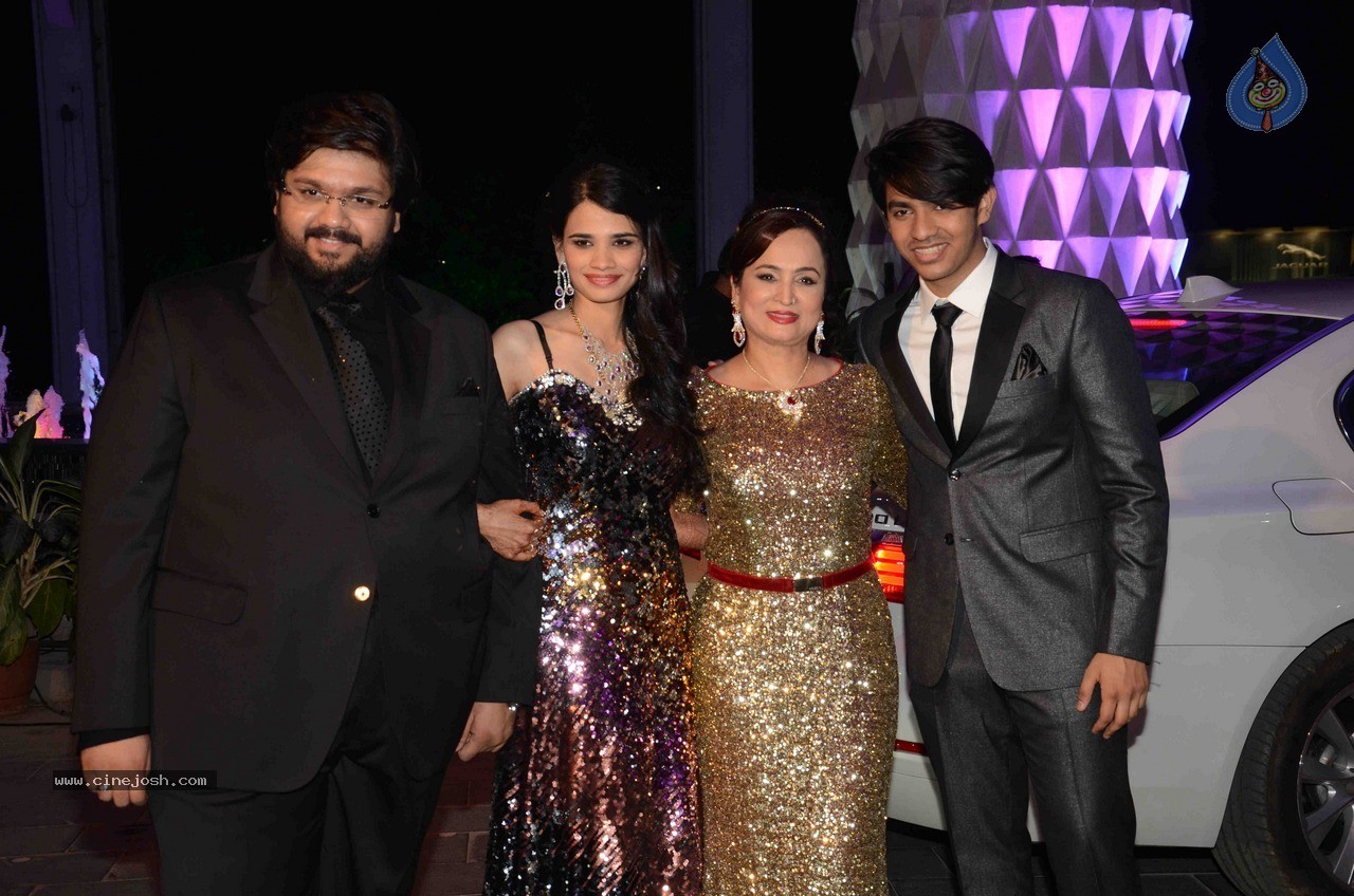 Celebs at Smita Thackeray Son Wedding Reception - 48 / 120 photos