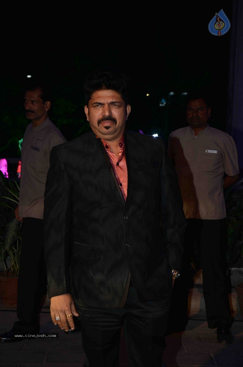 Celebs at Smita Thackeray Son Wedding Reception - 72 / 120 photos