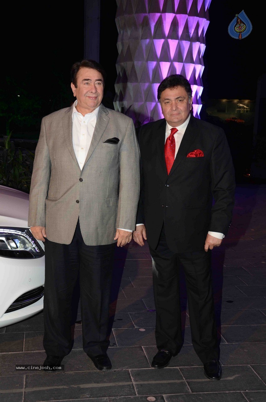 Celebs at Smita Thackeray Son Wedding Reception - 85 / 120 photos