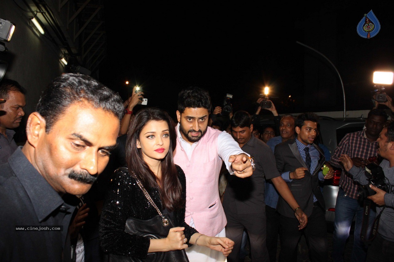 Celebs at Special Screening of Film Shamitabh - 30 / 42 photos