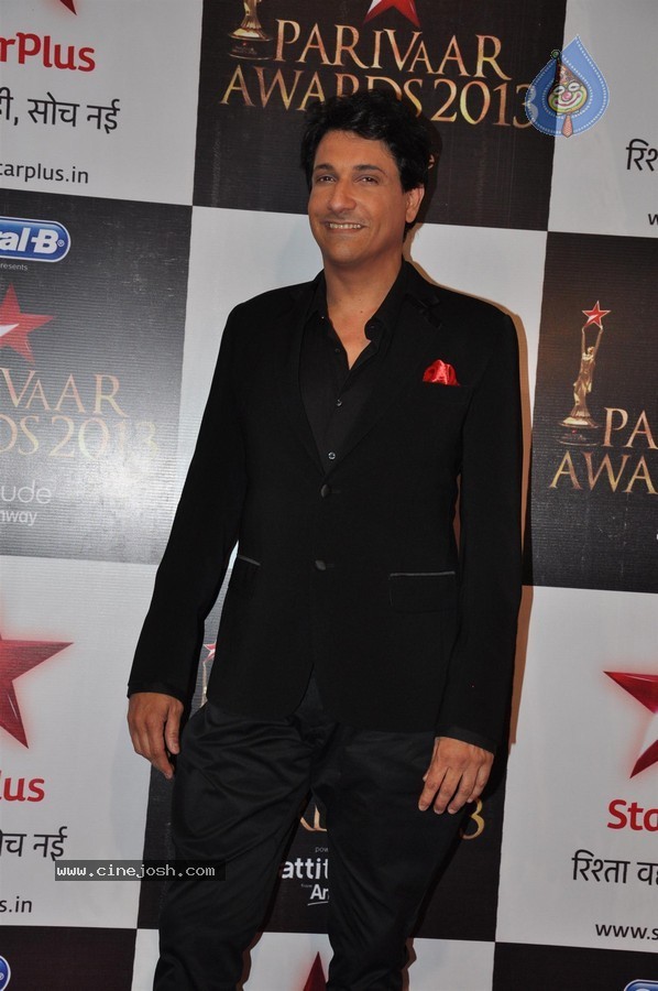 Celebs at Star Parivaar Awards 2013 - 36 / 161 photos
