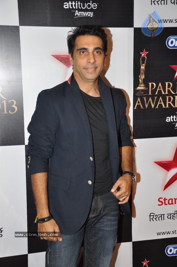 Celebs at Star Parivaar Awards 2013 - 56 / 161 photos