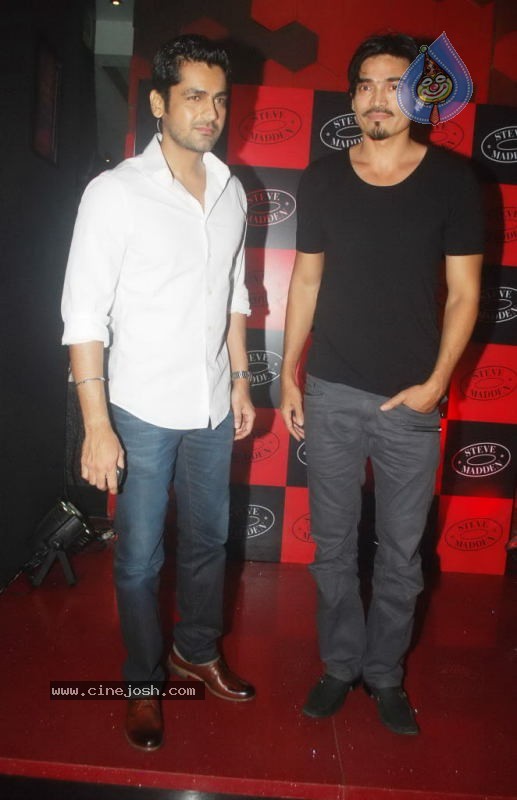 Celebs at Steve Madden Event - 2 / 64 photos