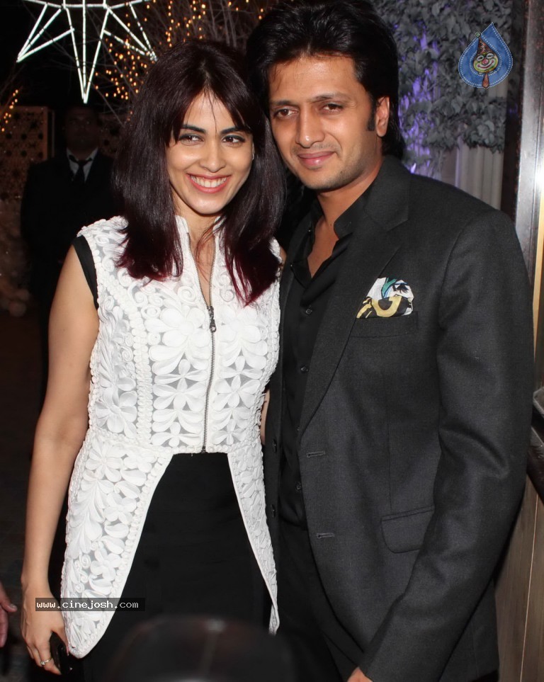 Celebs at Sunny n Anu Dewan Christmas Party - 10 / 64 photos