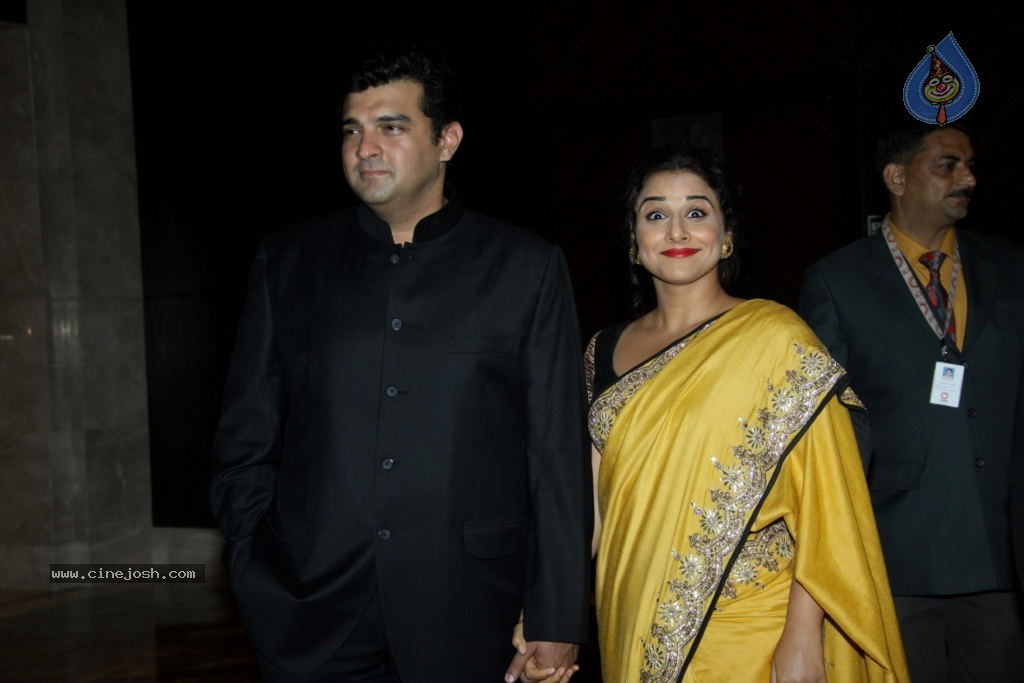 Celebs at Swades Foundation Fundraiser Show - 16 / 50 photos