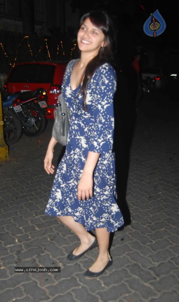 Celebs at Tell Me O Khuda Special Show - 11 / 15 photos