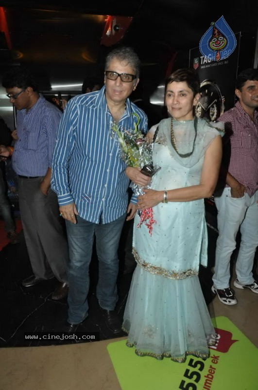 Celebs at Tere Mere Phere Premiere - 16 / 53 photos