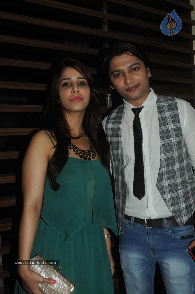 Celebs at the 10th Excellence National Awards 2014 - 2 / 72 photos