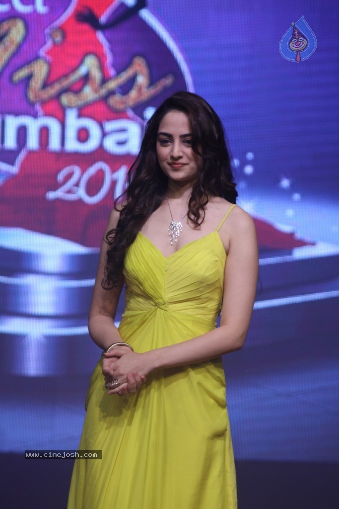 Celebs at The Crowning of Perfect Miss Mumbai Finale - 50 / 71 photos