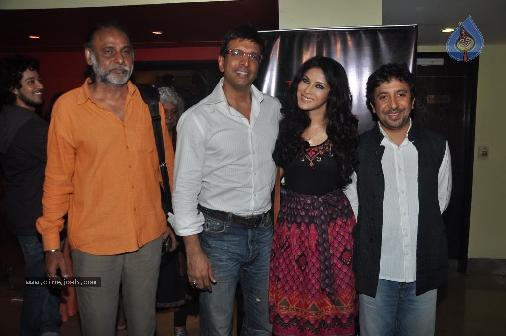 The Forest Movie Premiere - 33 / 37 photos