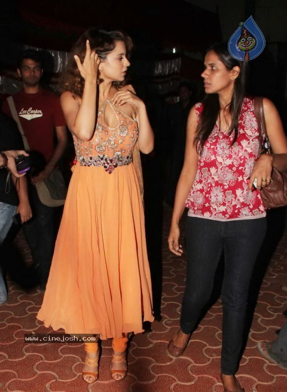 Celebs at The Sets of Chak Dhoom Dhoom - 10 / 35 photos