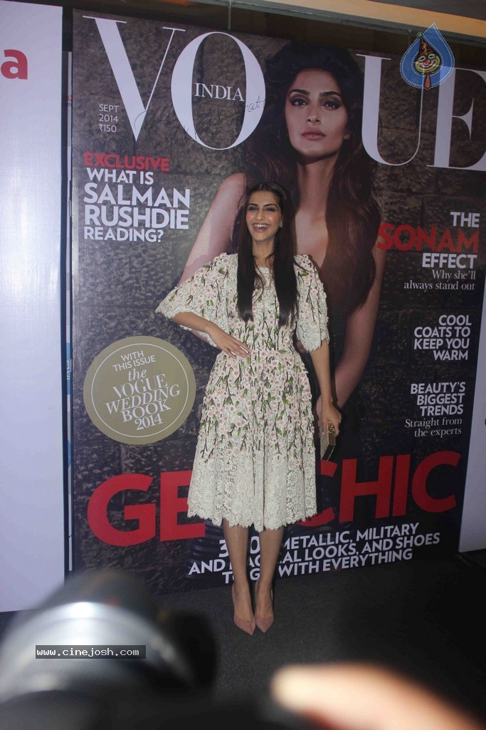 Celebs at Vogue Fashion Night Out 2014 - 5 / 26 photos