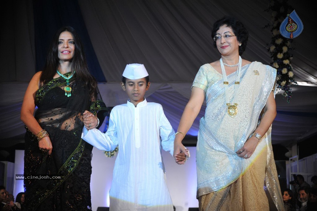 Celebs at Walk for Peace Fashion Show - 31 / 83 photos