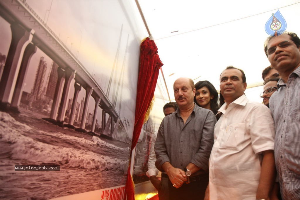 Celebs at We Love Mumbai Campaign - 38 / 43 photos