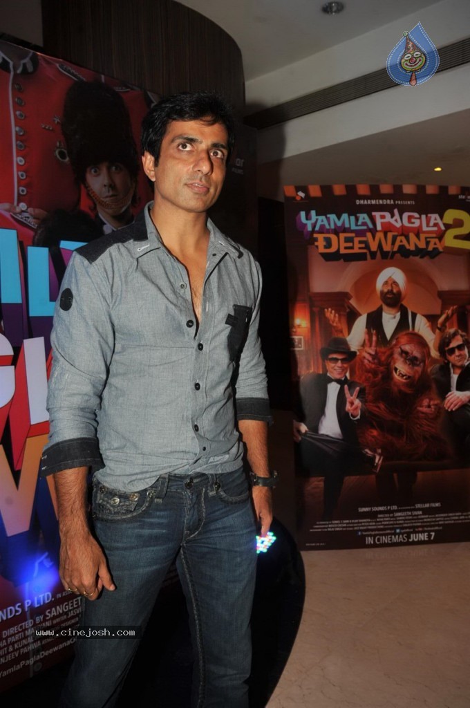 Celebs at Yamla Pagla Deewana 2 Music Launch - 42 / 108 photos