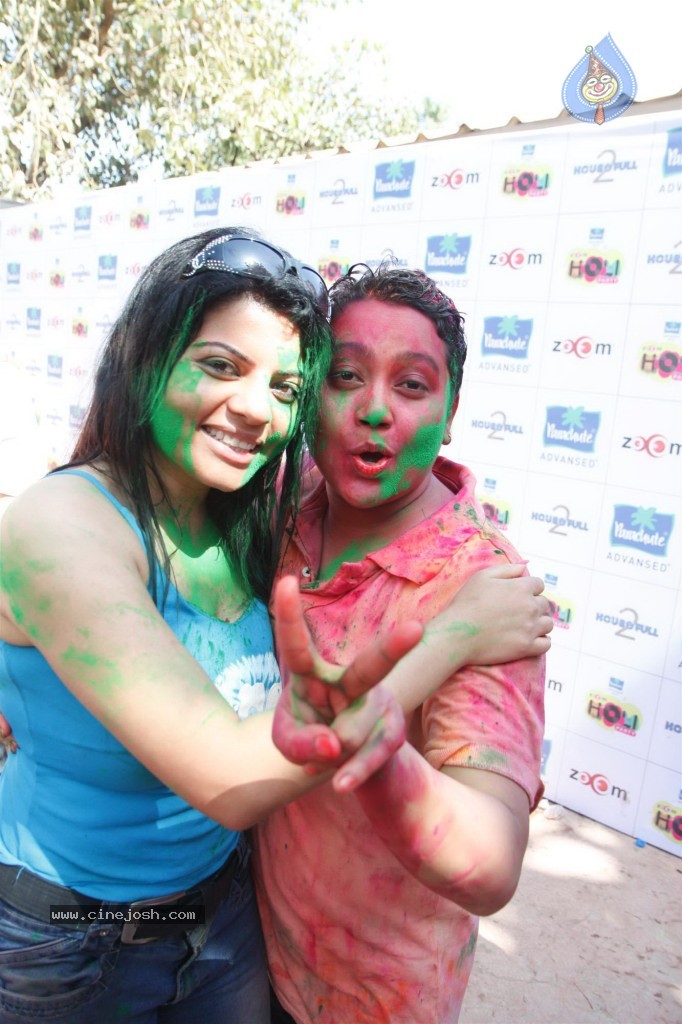 Celebs at Zoom Holi Celebrations - 26 / 40 photos