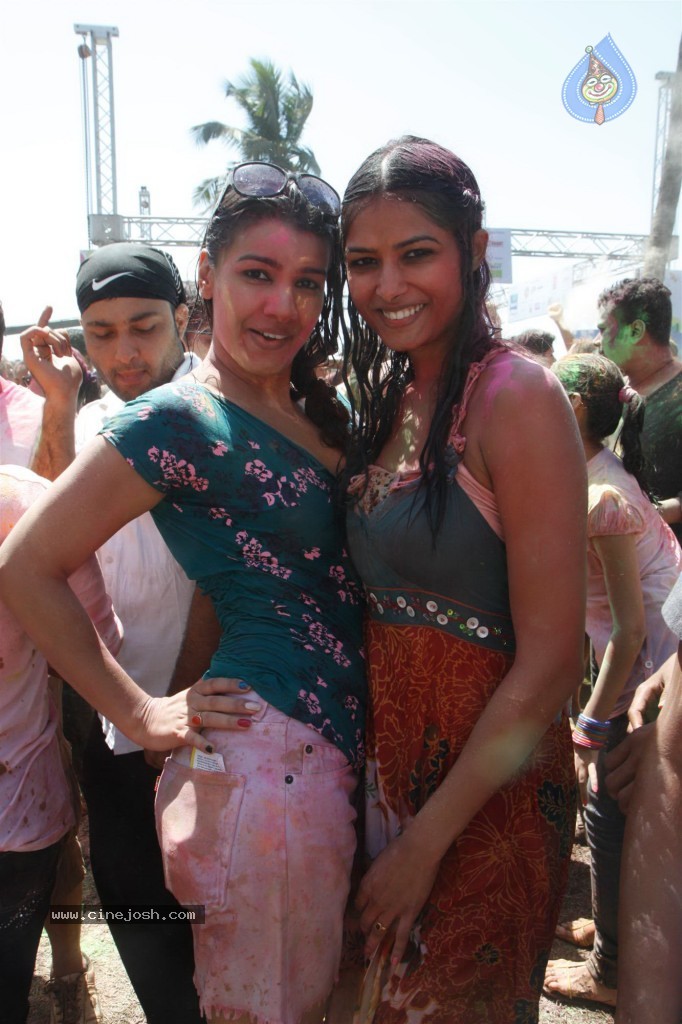 Celebs at Zoom Holi Celebrations - 36 / 40 photos