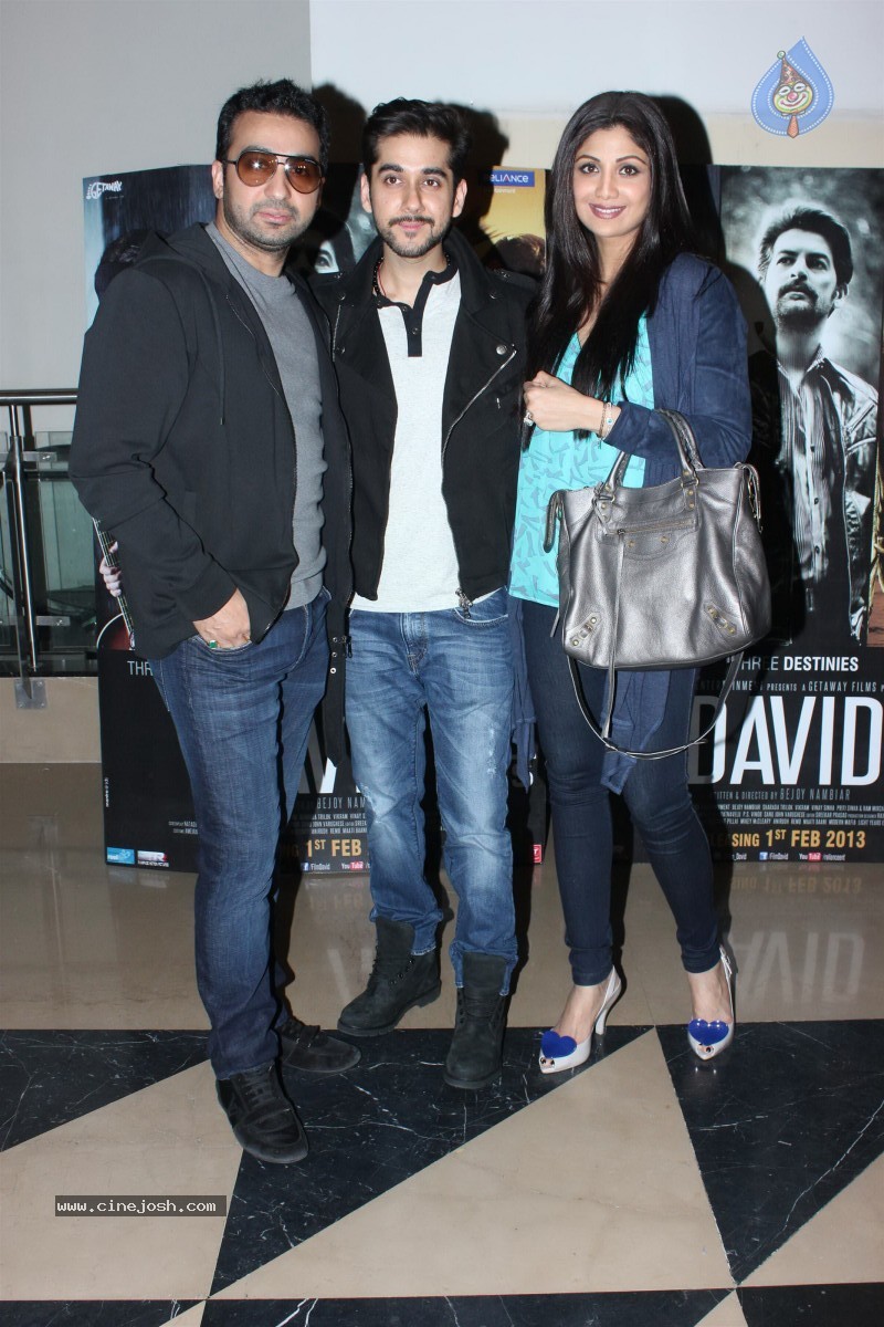 Celebs at DAVID Movie Premiere - 41 / 43 photos