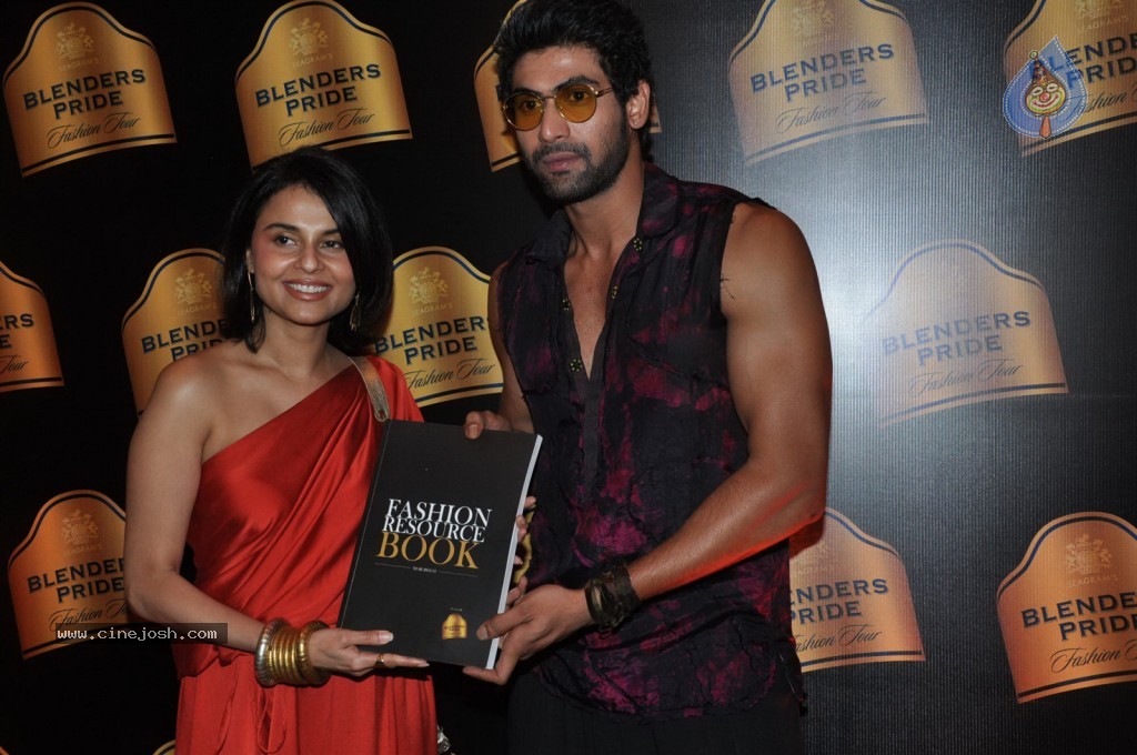 Celebs Walks The Ramp at BPFT Show - 57 / 197 photos